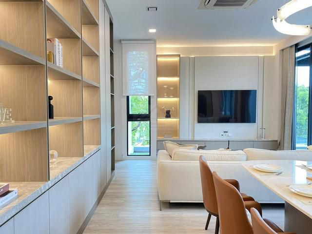 ให้เช่าบ้าน 3 ชั้นหลังมุม 421 ตรม. 4 นอน VIVE กรุงเทพกรีฑา พร้อมล
