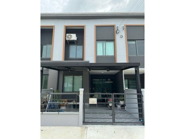 BH3611 ให้เช่าทาวน์โฮม 2 ชั้น โครงการ Pleno Town บางนา กม.24