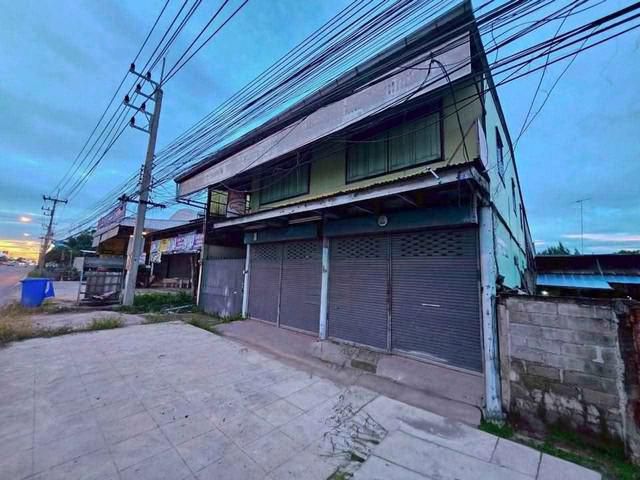 ให้เช่าตึกพร้อมโกดังราคาถูก  150  ตรว