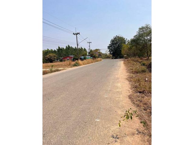 ขายที่ดินนาวังหิน 6 ไร่ ติดถนนลาดยาง ใกล้ถนนเส้น331-2กม. อ.พนัสนิคม ชลบุรี