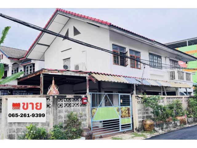 ใครกำลังหาบ้านใกล้รถไฟฟ้าห้ามพลาด บ้านเดี่ยว หลังมุม