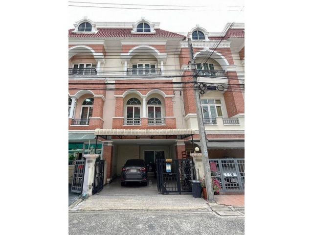 ให้เช่าทาวน์โฮม 3ชั้น คาซ่าซิตี้ สุคนธสวัสดิ์1 ใกล้โรงเรียนสตรีวิ