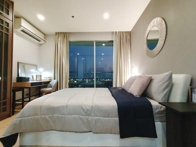 Sky Walk Clean nice safe