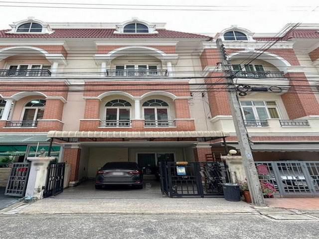 PB5466 ให้เช่าทาวน์โฮม 3ชั้น ถนนสุคนธสวัสดิ์ หมู่บ้าน คาซ่าซิตี้ สุคนธสวัสดิ์1 ใกล้ โรงเรียนสตรีวิทยา2