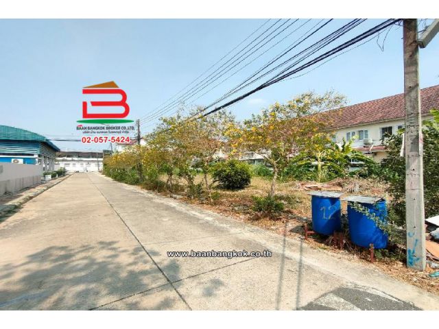 ที่ดินเปล่า หมู่บ้าน สราญธร คลอง 4 เนื้อที่ 246 ตร.ว ใกล้โลตัสคลอง 4 ตำบลบึงยี่โถ อำเภอธัญบุรี จังหวัดปทุมธานี