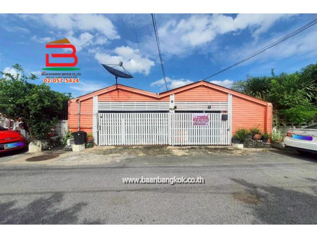 บ้านเดี่ยว หมู่บ้าน ทหารกองหนุน บางชัน เนื้อที่ 45 ตร.ว (ซอยพระยาสุเรนทร์ 28) แขวงบางชัน เขตคลองสามวา กรุงเทพมหานคร