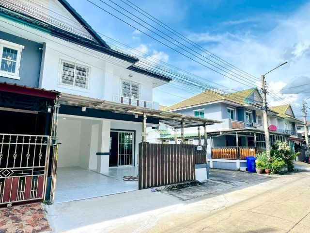 หมู่บ้านพฤกษา25
