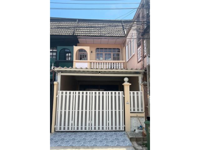 ขายบ้านทาวน์เฮาส์ หมู่บ้านเสนา88 ใกล้เซเว่นเพียง 1 กม.