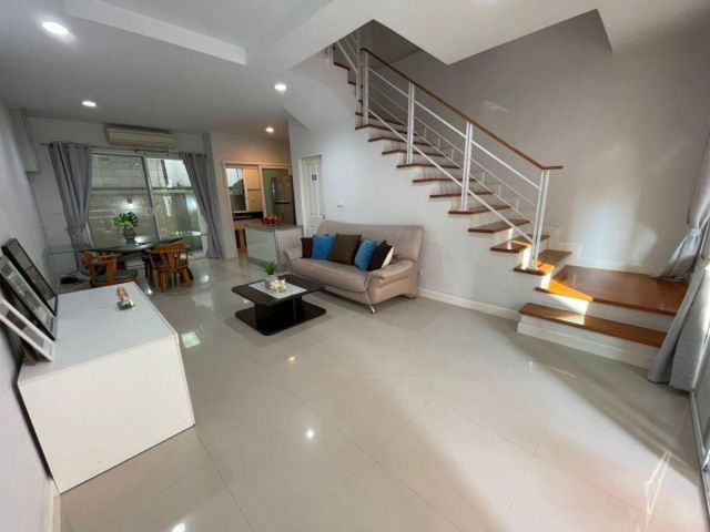 Baan Klang Krung Sathorn - Nuea Tai ️️#ให้เช่าบ้านกลางกรุง สาทร  เลี้ยงสัตว์ได้ – บ้าน 3 ชั้น ขนาดใหญ่