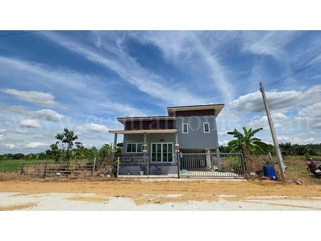 บ้านเดี่ยว 1 ชั้นครึ่ง 80 ตร.วา คลอง 10 ธัญบุรี ปทุมธานี