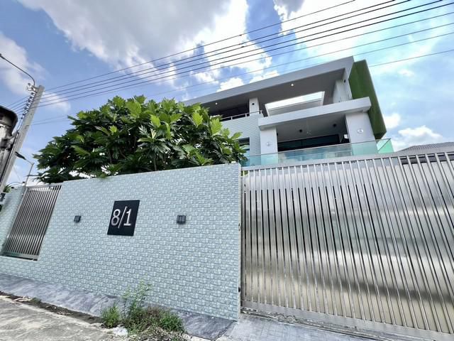 ขายบ้านเดี่ยวใกล้เลียบด่วนรามอินทรา Central Eastville 100 ตรว