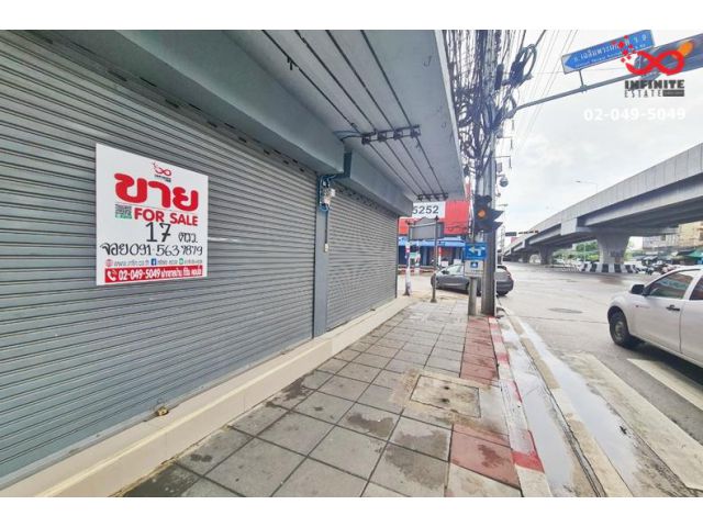ขายอาคารพาณิชย์ 4.5 ชั้น ติดถนนอ่อนนุช ใกล้แยกประเวศ