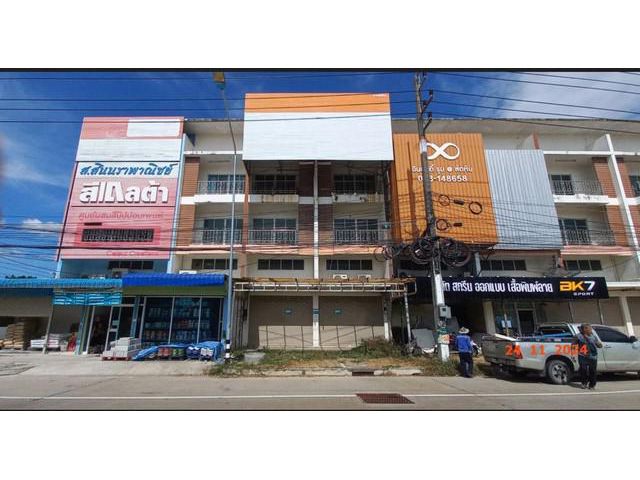 ขายอาคารพาณิชย์ 3 ชั้น ถ.สุขมวิท (ทล.3) ต.สัตหีบ อำเภอสัตหีบ จ.ชล
