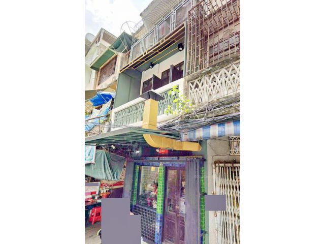 รีโนเวท MRT วัดมังกร 300 ม.ให้เช่าบ้านสตูดิโอ 2 ชั้น 25ตร.วา.200ต