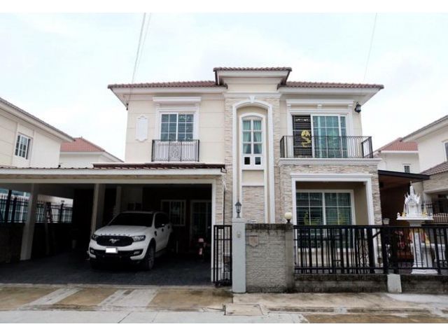 ขายและให้เช่าบ้านเดี่ยว หมู่บ้านแกรนดิโอ ลาดพร้าว-เกษตรนวมินทร์ เนื้อที่ 50 ตร.ว. 2 ชั้น 4 นอน 3 น้ำ