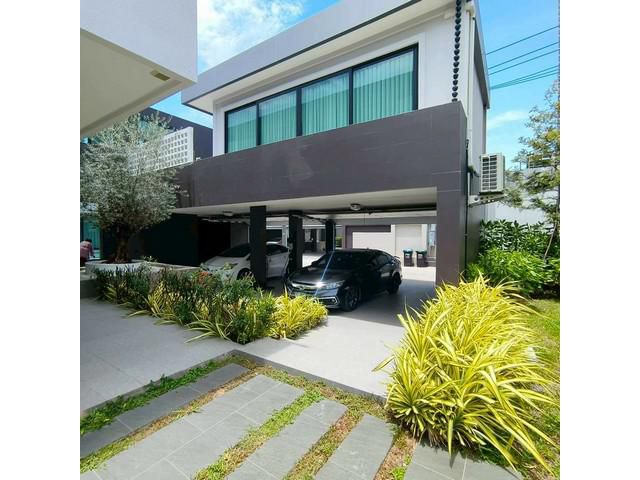 บ้านใหม่เอี่ยม บนทำเลที่ดีที่สุด เพียง 150 เมตรจากทะเล