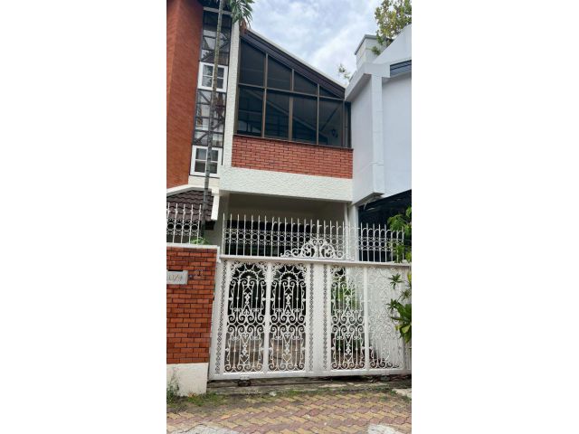 ขายบ้าน 5 ชั้น พร้อมที่ดิน ขนาด 37 ตร.ว. ซอยหลังสวน ใจกลางเมืองใกล้รถไฟฟ้าสถานีชิดลม เพลินจิต ถูกสุดในโครงการ