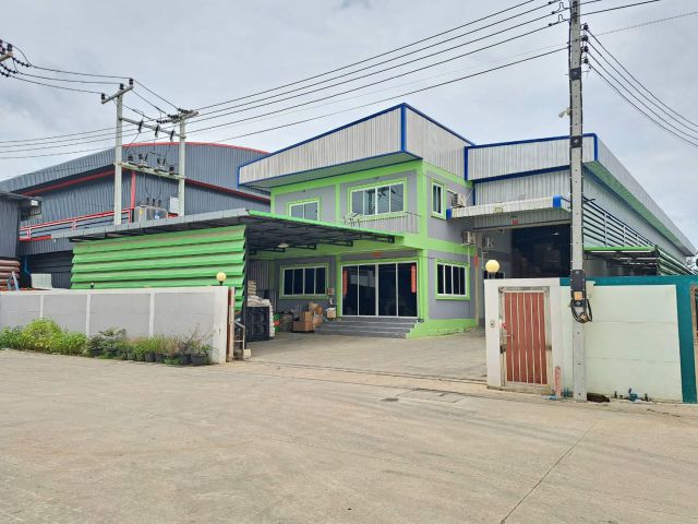 โรงงานมือสองสมุทรสาคร 1100 ตรม. มีใบรง.4 พร้อมออฟฟิศ2ชั้น แถมsolar cell/หม้อแปลง500กิโลวัตต์ ซอยพันธุวงษ์