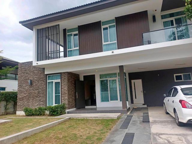 R14-บ้านให้เช่า พร้อมเฟอร์ฯ 4ห้องนอน 4 ห้องน้ำ โครงการ Serene Lake