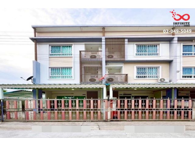 ขายโฮมออฟฟิศ 3 ชั้น เดอะริช บิซโฮม สุขุมวิท 105 พร้อมอยู่ ใกล้ MRT ศรีลาซาล