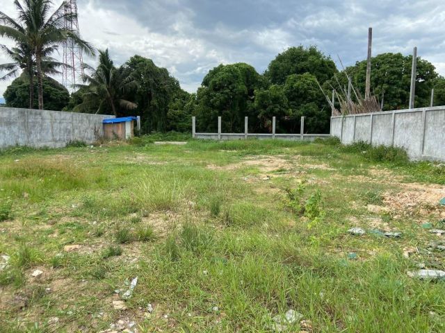 ขายที่ดินตำบลสารภีติดเลียบรางรถไฟสารภัพร้อมโอน