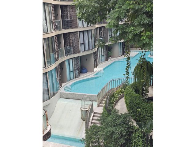 Fynn Asoke ฟินน์ อโศก สุขุมวิท10 , Sukhumvit 10 )