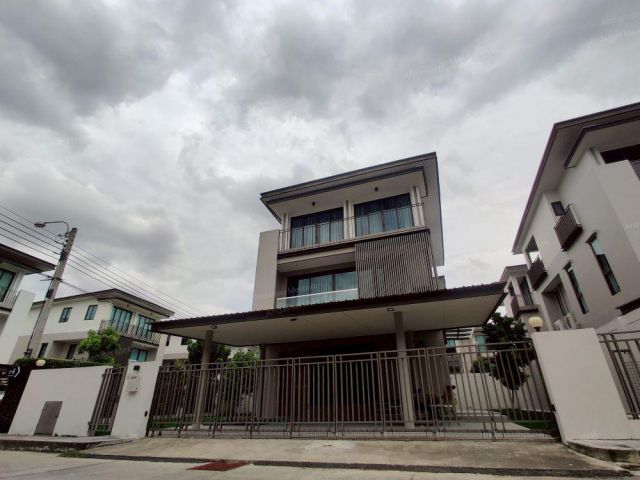 ขาย/ให้เช่าบ้านเดี๋ยว AQ Arbor สวนหลวง ร.9 พร้อมเข้าอยู่ ใกล้สวนหลวง ร.9 (ไม่รับเอเจ้นท์)