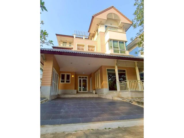 ให้เช่า บ้าน พรไพลิน สุขุมวิท 101/1 บ้านเดี่ยว 3 ชั้น 4 ห้องนอน ขนาด 70 ตรว 380 ตรม ใกล้ MRT สวนหลวง ร.9 ศรีอุดม ศรีนคริ
