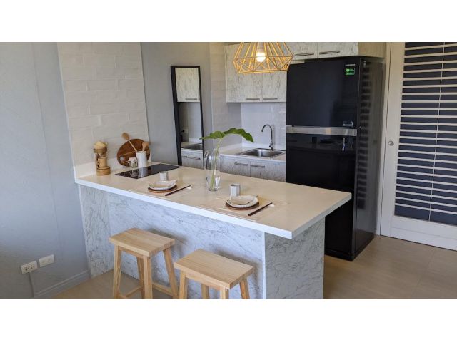 1 Bedroom Condo for sale at Baan Thew Talay Blue Sapphire