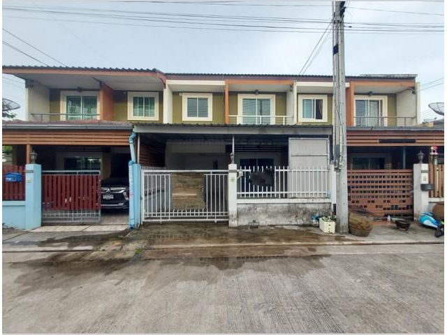 ขายทาวน์เฮ้าส์หมู่บ้านเอ พลัส กรีนโฮม ถ.ปลวกแดง-วังตาผิน ปลวกแดง