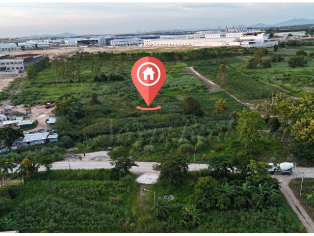 ที่ดินติดถนน ใกล้นิคม อนาคตไกลในเขต EEC  นิคมพัฒนา ระยอง 7-1-71 ไร่