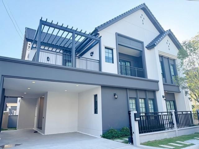 PB5506 ให้เช่าบ้านเดี่ยว หมู่บ้าน เซนโทร บางนา ใกล้ Mega Bangna เฟอร์นิเจอร์ครบ หิ้วกระเป๋าพร้อมเข้าอยู่