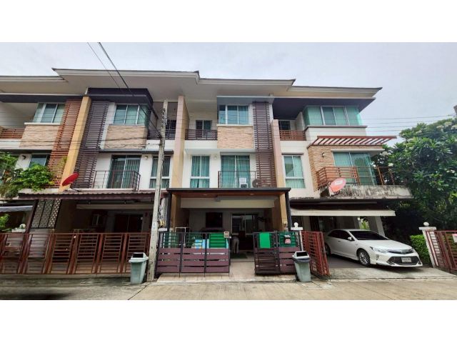 ขาย ม.พลัส ซิตี้ พาร์ค ซ.งามวงศ์วาน 25 (Plus City Park Ngamwongwan 25 )  ทาวน์โฮม 3 ชั้น ถูกสุดในโครงการ