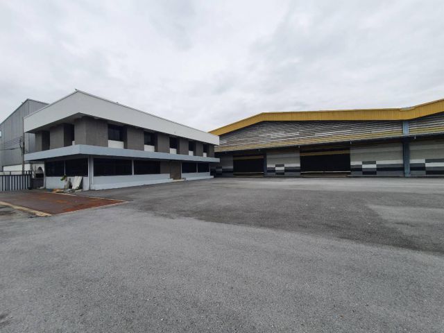 ให้เช่าโกดังโรงงานพร้อมสำนักงาน 10,500 ตรม.(6ไร่2งาน)สีม่วงขอรง.4ได้ สำโรงใต้-ปู่เจ้าสมิงพรายใกล้BTS ใกล้ทางด่วน