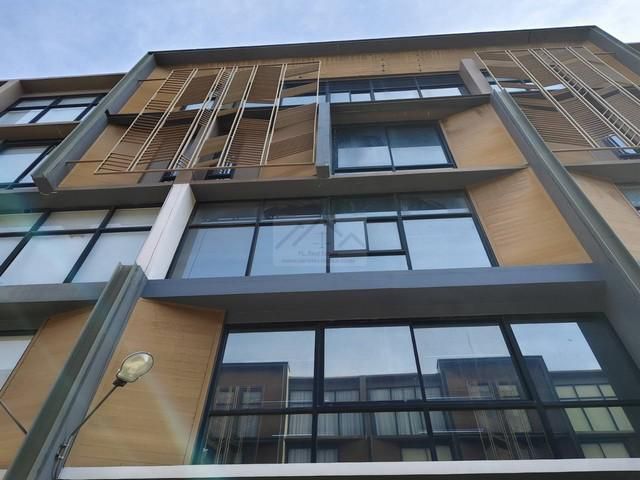 PB5508 ให้เช่าโฮมออฟฟิศ 5 ชั้น ซอยอ่อนนุช 30 โครการ The Pride สุขุมวิท77 สไตล์ Modern Luxury Loft พร้อมลิฟท์ตึกใหม่สวยพร