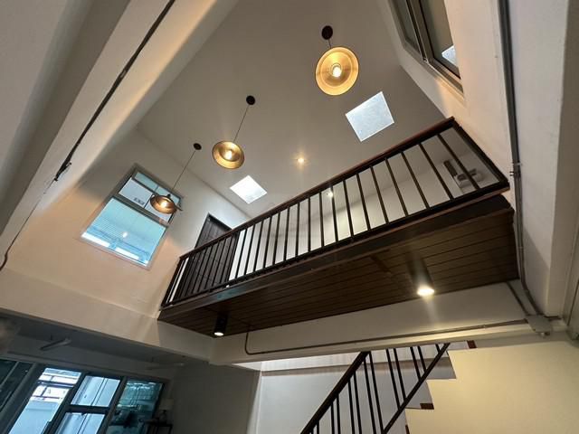ขายทาวน์เฮ้าส์ 2 ชั้น สไตล์Loft ลาดพร้าว โชคชัย4 ถนนเมน รีโนเวทให