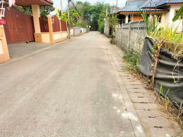 ขายที่ดินตำบลสันทรายสันพระเนตรรอบรั้วเรียบร้อย