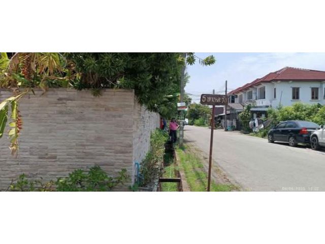 ขายที่ดินตำบลหนองจ๊อมสันกำแพงในสวนนนทรีพร้อมโอน