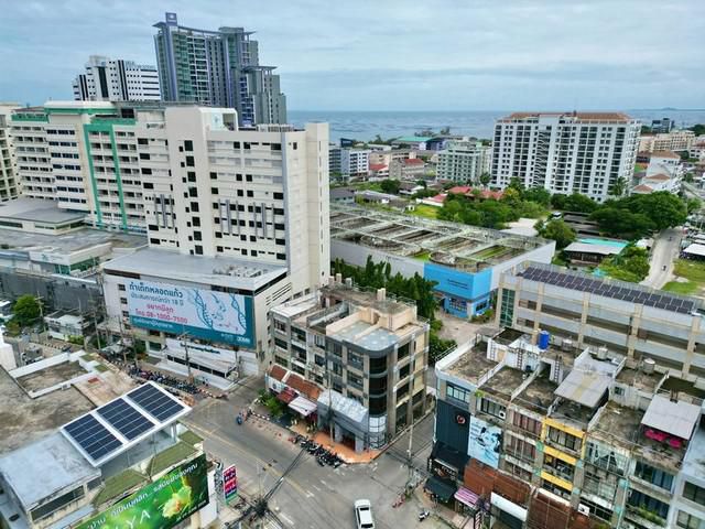 ขายด่วน! ทำเลทอง อาคารพาณิชย์ ใจกลางเมืองศรีราชา ใกล้โรบินสัน