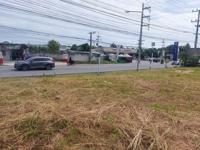 ขายด่วน! ที่ดินสวย ติดถนนหลัก บ่อวิน-ปากร่วม ศรีราชา