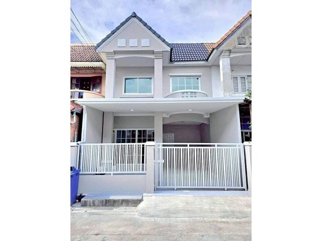 หมู่บ้านลภาวัน8