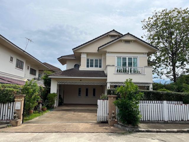 บ้านหรูสไตล์รีสอร์ท ทำเลทองใจกลางมีโชค