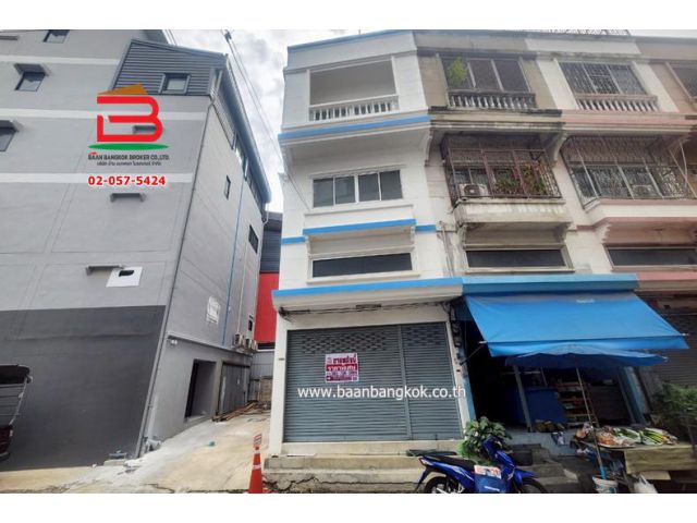 อาคารพาณิชย์ ประชาราษฎร์สาย 1 (ซอยประชาราษฎร์ 16) เนื้อที่ 17 ตรว. ใกล้เกทเวย์ แอท บางซื่อ ถนนประชาราษฎร์ ต.ตลาดขวัญ อ.เมืองนนทบุรี จ.นนทบุรี