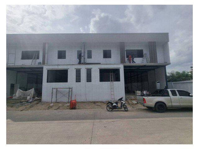 ให้เช่าโกดังพร้อมออฟฟิศสร้างใหม่ย่านถนนโพธิ์แก้ว3 ขนาด 300 ตรม. พิกัดลาดพร้าว 101 ซอยโพธิ์แก้ว3 แขวงคลองจั่น เขตบางกะปิ