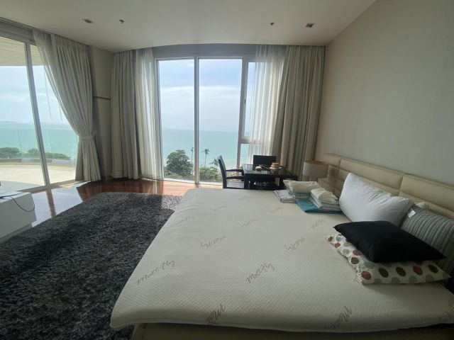for sale Condo The Cove pattaya  3 Bed 3 Bath 237 Sq.m  (S03-2058)