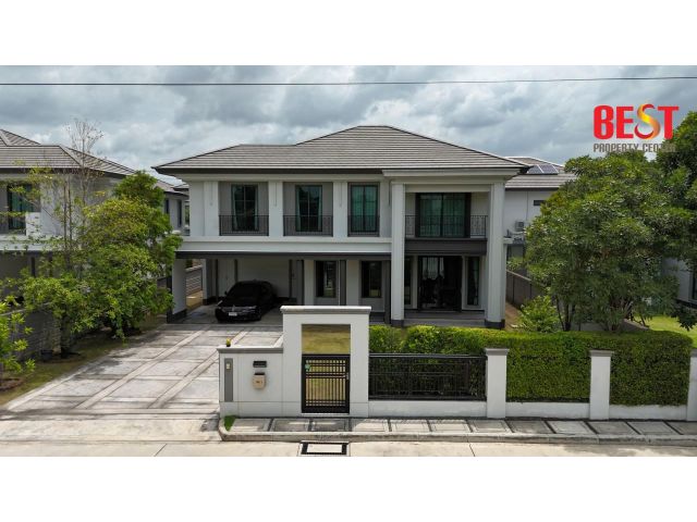 ขายบ้านเดี่ยวหรู เศรษฐสิริ กรุงเทพ–ปทุมธานี วิวสนามกอล์ฟ ฟลอร่าวิลล์ กอล์ฟ & คันทรีคลับ (ชวนชื่น)