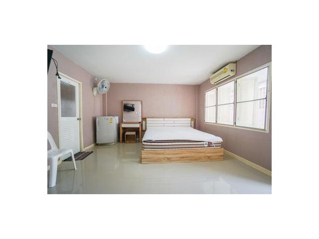 Apartment on 2rd Floor For Rent near Chaweng Beach