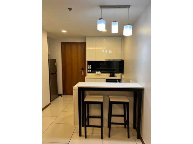 C1049 ให้เช่าคอนโดวิวทะเล The Peak Tower Pattaya ห้องใหม่ แต่งสวย ครบจบ พร้อมอยู่