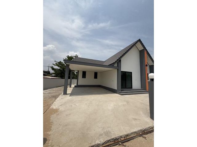ขายบ้านเดี่ยวชั้นเดียว อำเภอเมือง จังหวัดนครสวรรค์ เนื้อที่ 60 ตา