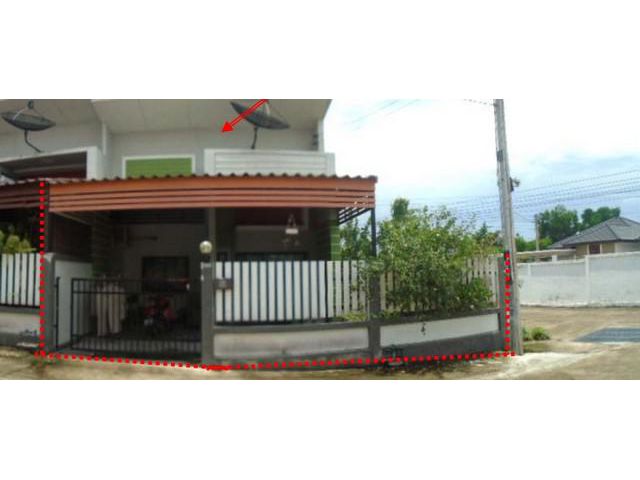 ขายทาวน์เฮ้าส์หมู่บ้านร่มเย็น 2 ถนนปลวกแดง-วังตาผิน ปลวกแดง ระยอง